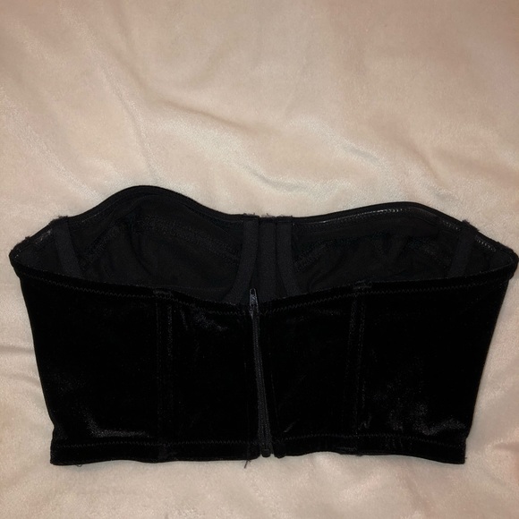 Urban Outfitters Velvet Black Bustier Crop Top - Picture 6 of 6